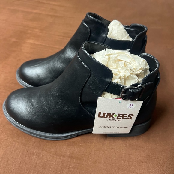 LUKEES by MUK LUKS | Black Bobbi Ankle Boot - Women Size 11 - Picture 1 of 5